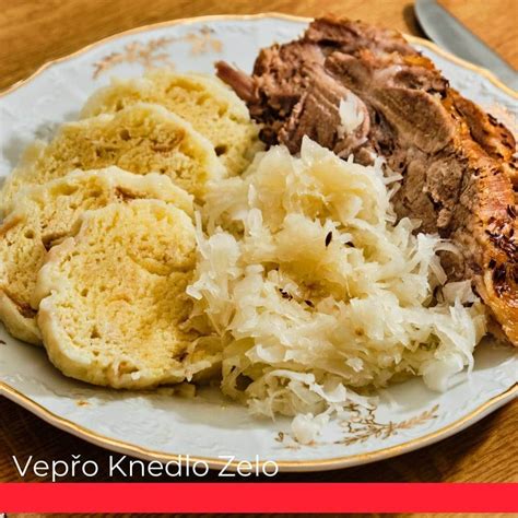 Translation of vepřo knedlo zelo from Czech into English